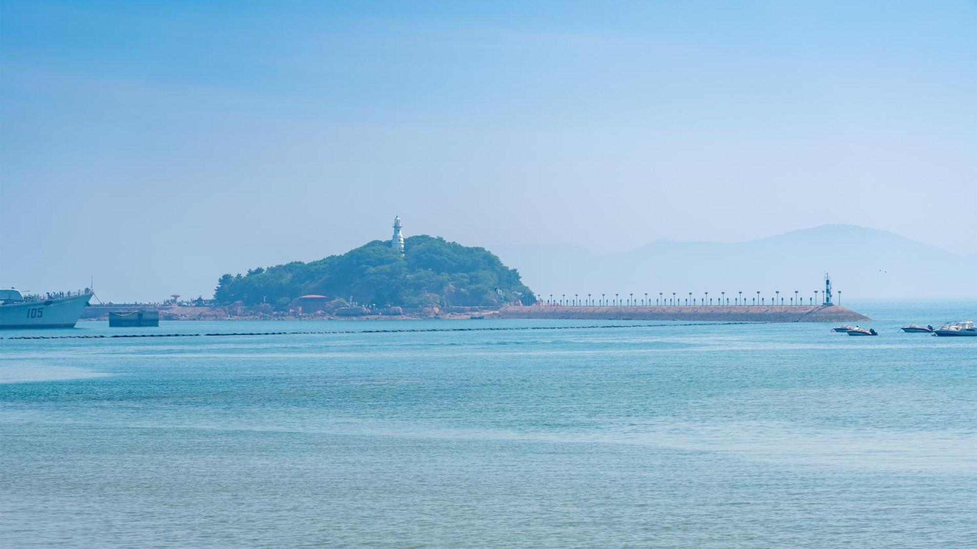 Holiday Inn Express Qingdao Shibei By Ihg Exteriör bild
