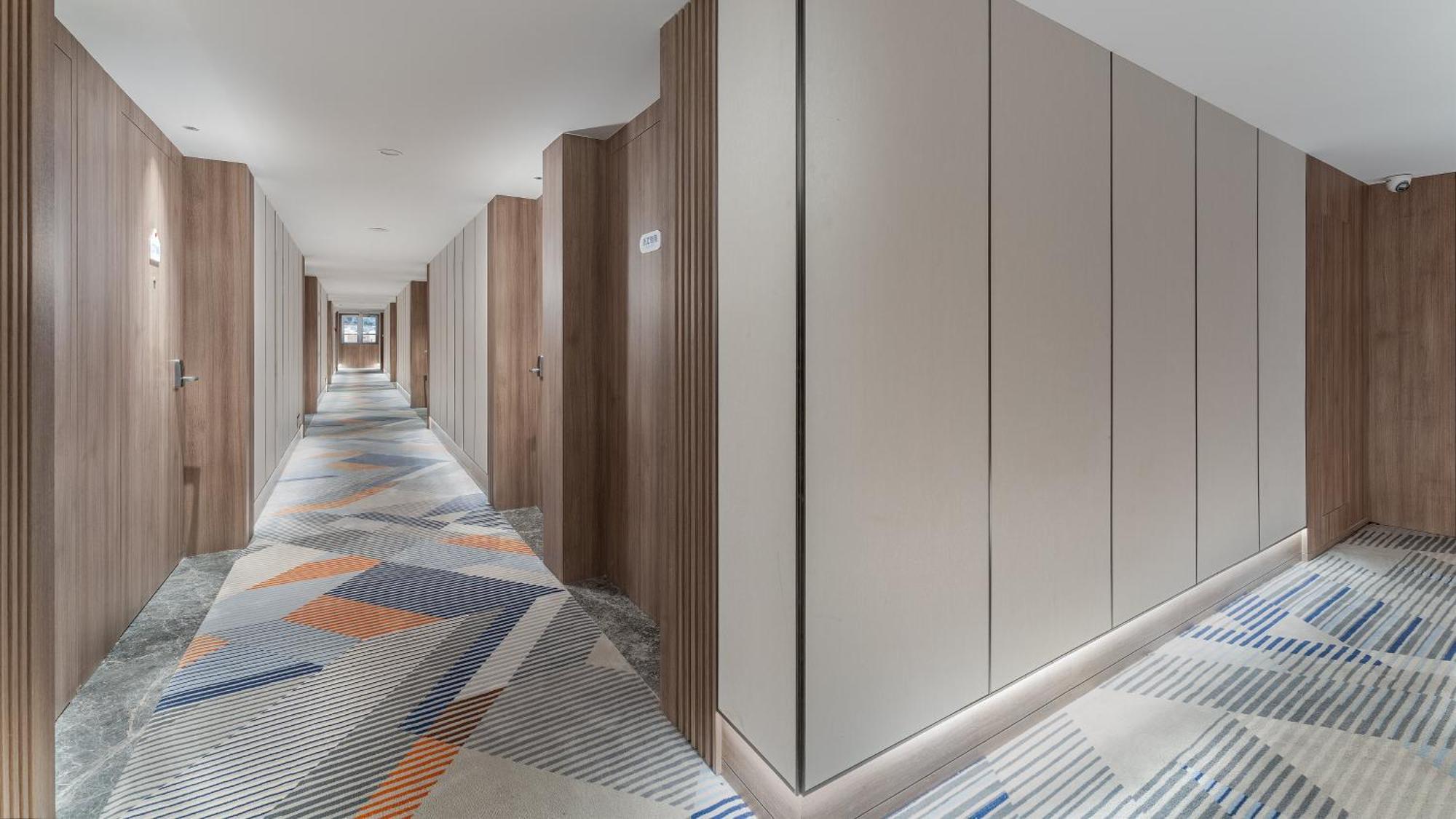 Holiday Inn Express Qingdao Shibei By Ihg Exteriör bild